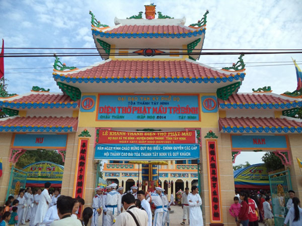 Tay Ninh province: Tri Binh Caodai parish inaugurates Mother Buddha worshipping temple